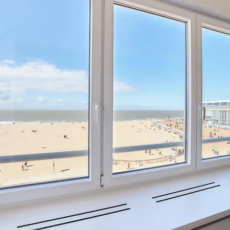 Lecomte - The Shoreline Waves 125 Appartement *