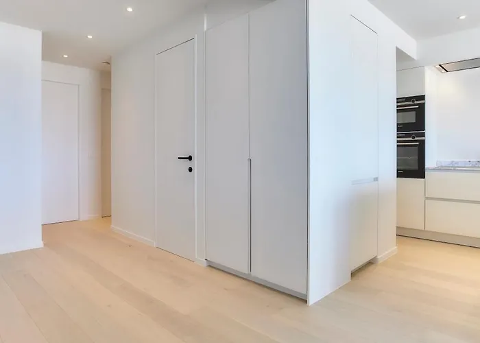 Lecomte - The Shoreline Waves 125 Appartement *