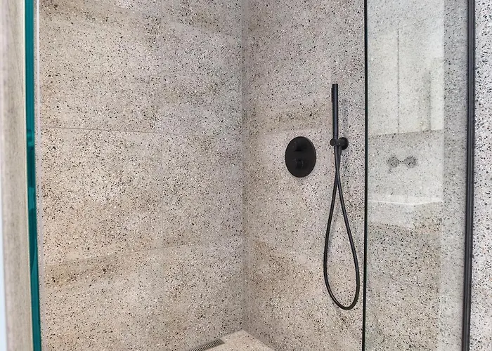 Lecomte - The Shoreline Waves 125 Appartement *