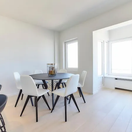 Apartment Lecomte - The Shoreline Waves 125