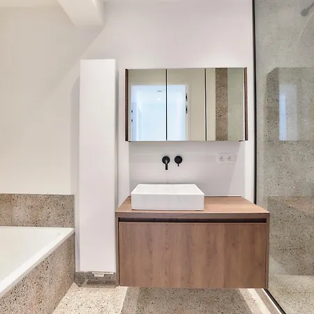 Lecomte - The Shoreline Waves 125 * Ostende